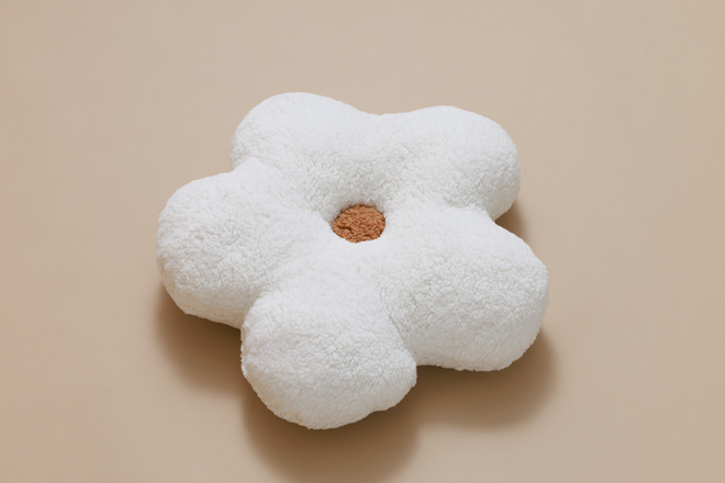 Cuscino Margherita in Bouclé – Ecrù