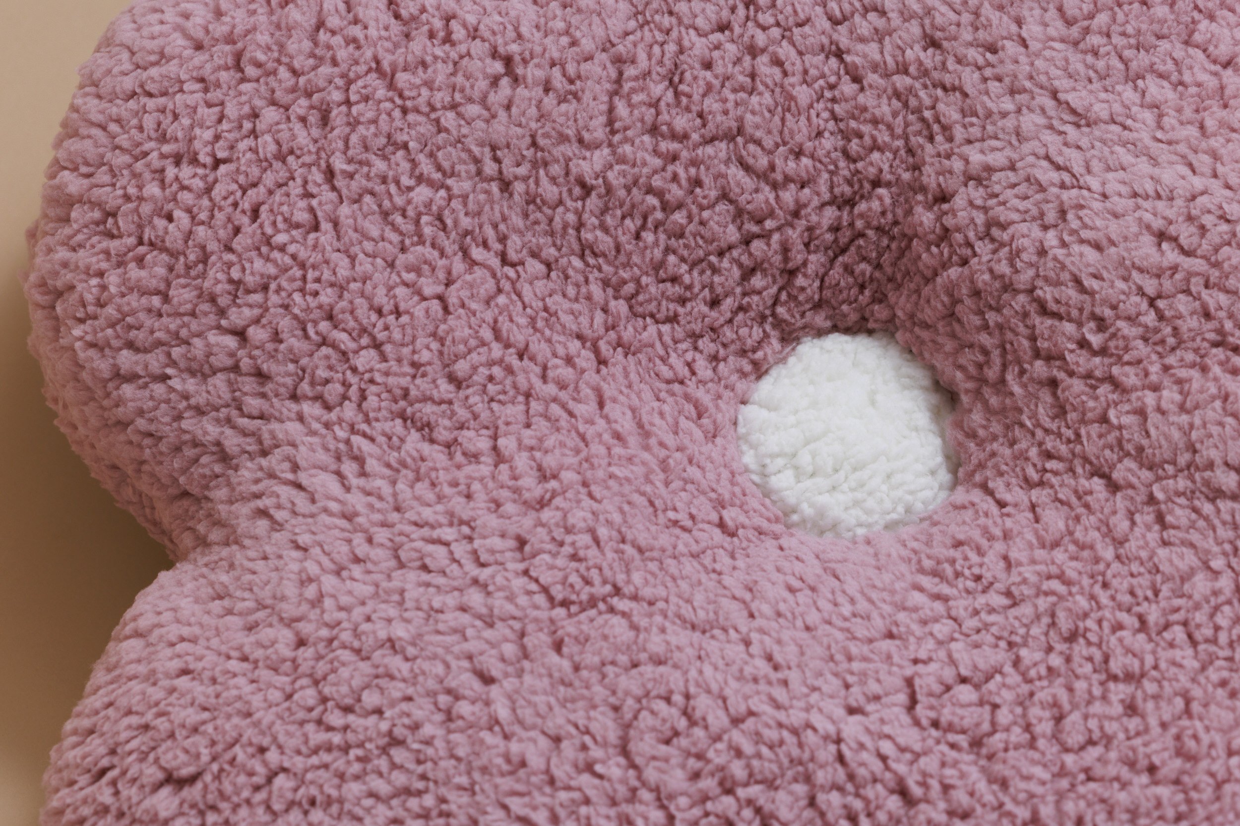Cojín Margarita de Bouclé – Rosa Cojín Margarita de Bouclé – Rosa
