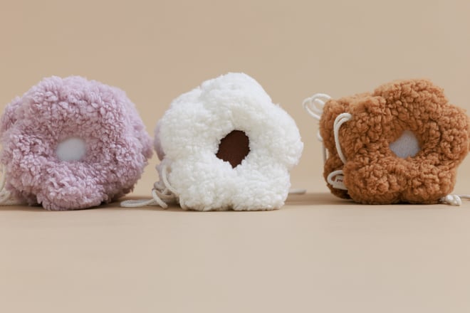 Ghirlanda di Margherite Boucle - Caramel