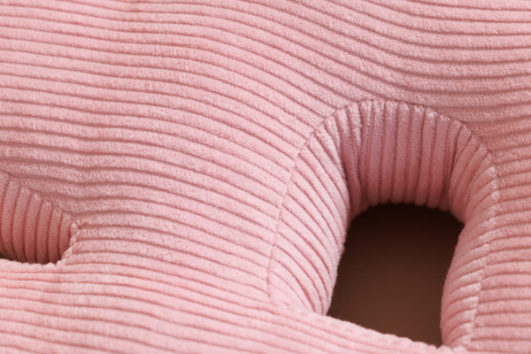 Buchstaben-Kissen R - Rosa Kord