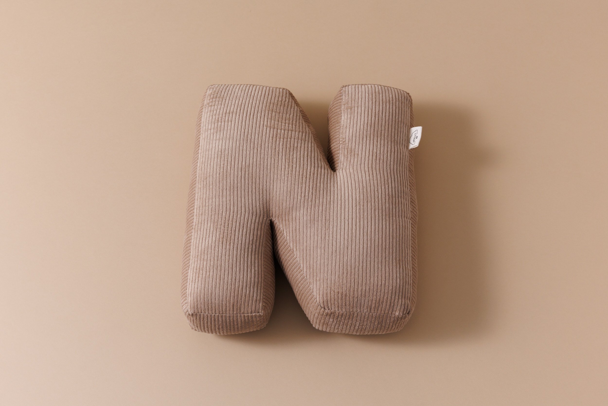 Coussin Lettre N - Velours Côtelé Cappuccino Coussin Lettre N - Velours Côtelé Cappuccino