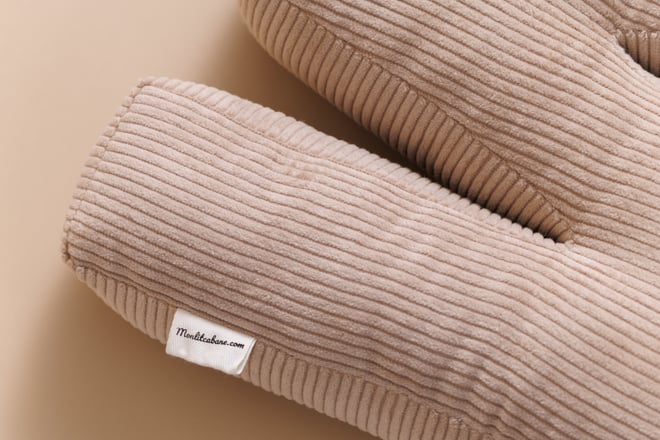 Coussin Lettre M - Velours Côtelé Cappuccino