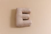 Coussin Lettre E - Velours Côtelé Cappuccino