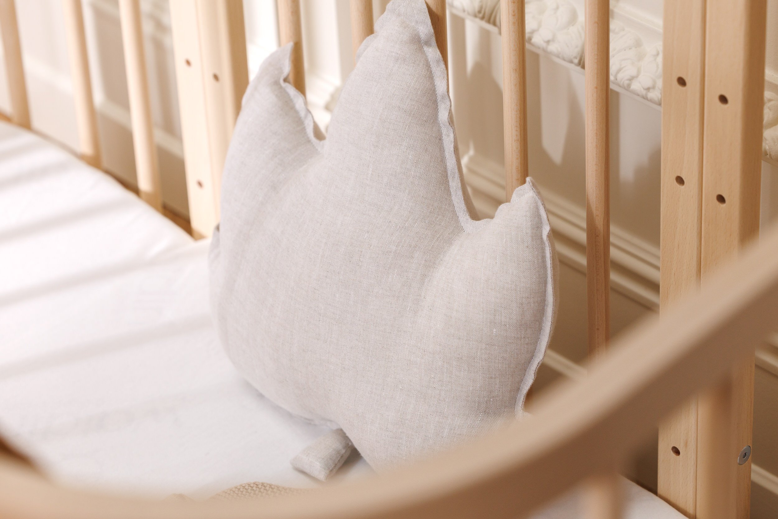 Natural Maple Leaf Linen Cushion Natural Maple Leaf Linen Cushion