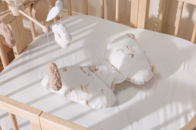 Almohada Mariposa Happy Goose