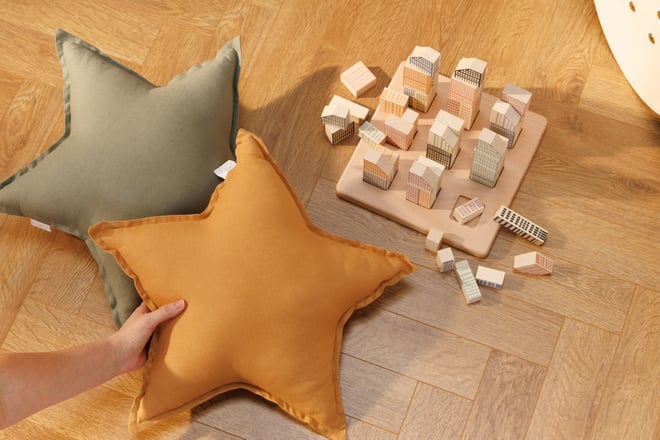 Coussin Étoile en Lin Caramel