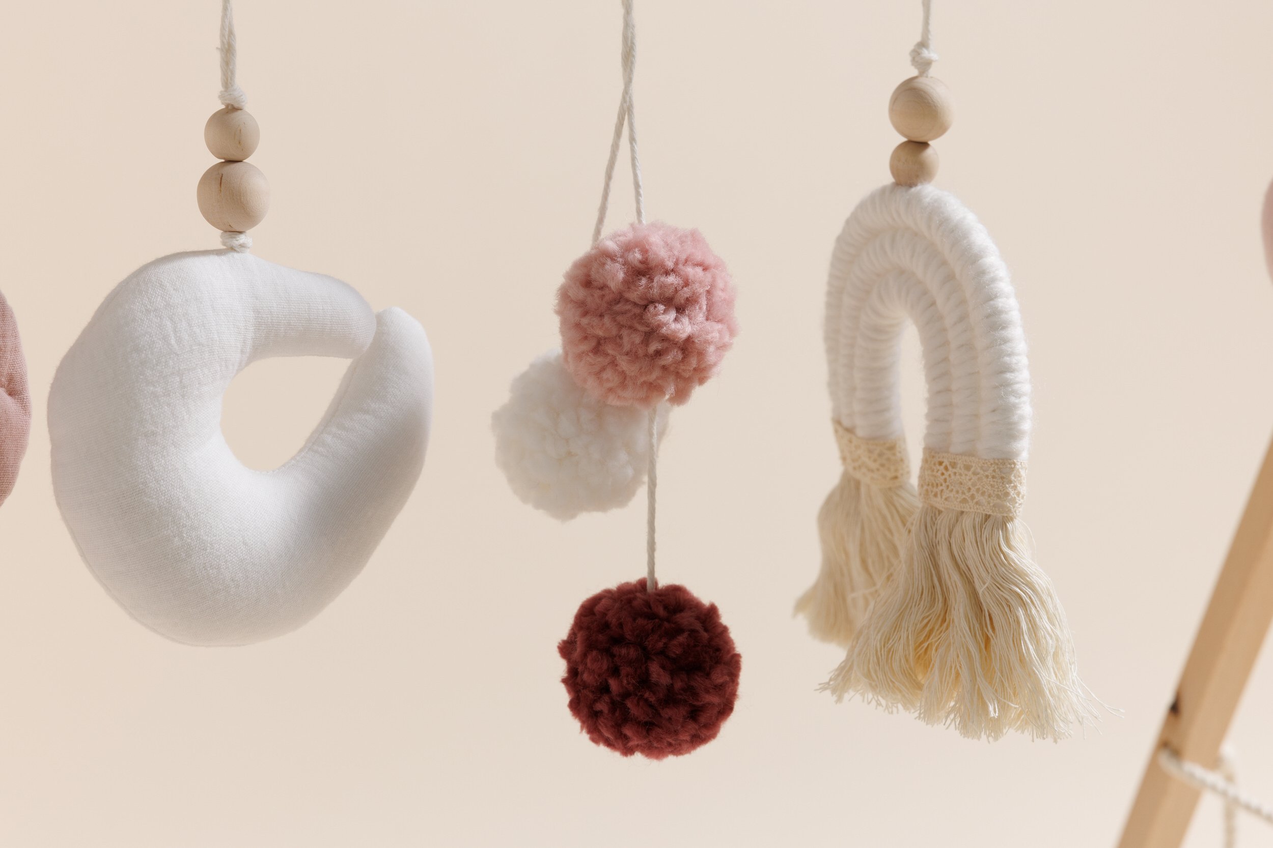 Holz-Babygym - Rosa Holz-Babygym - Rosa