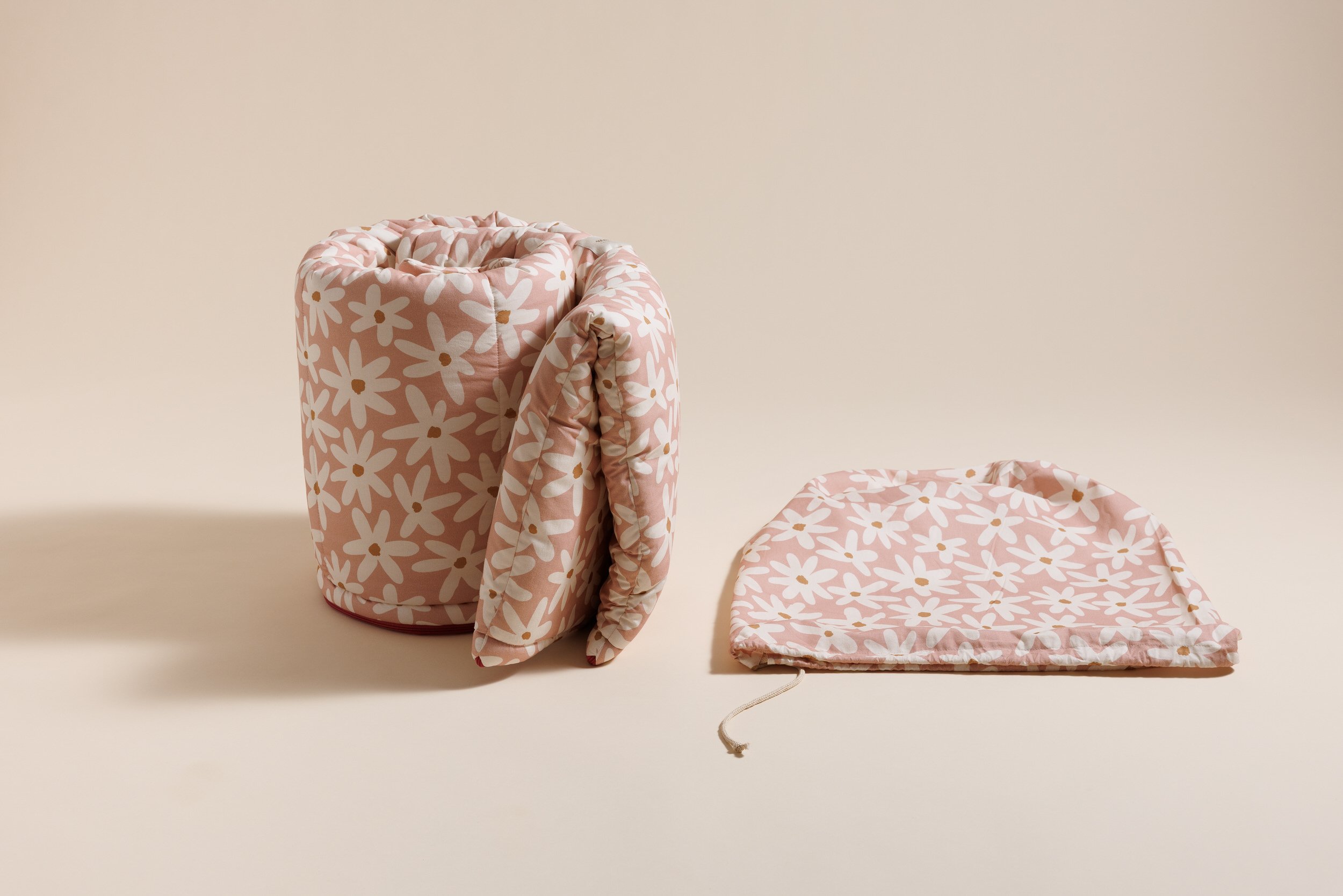 Marguerites Sleeping Bag & Pillow Marguerites Sleeping Bag & Pillow
