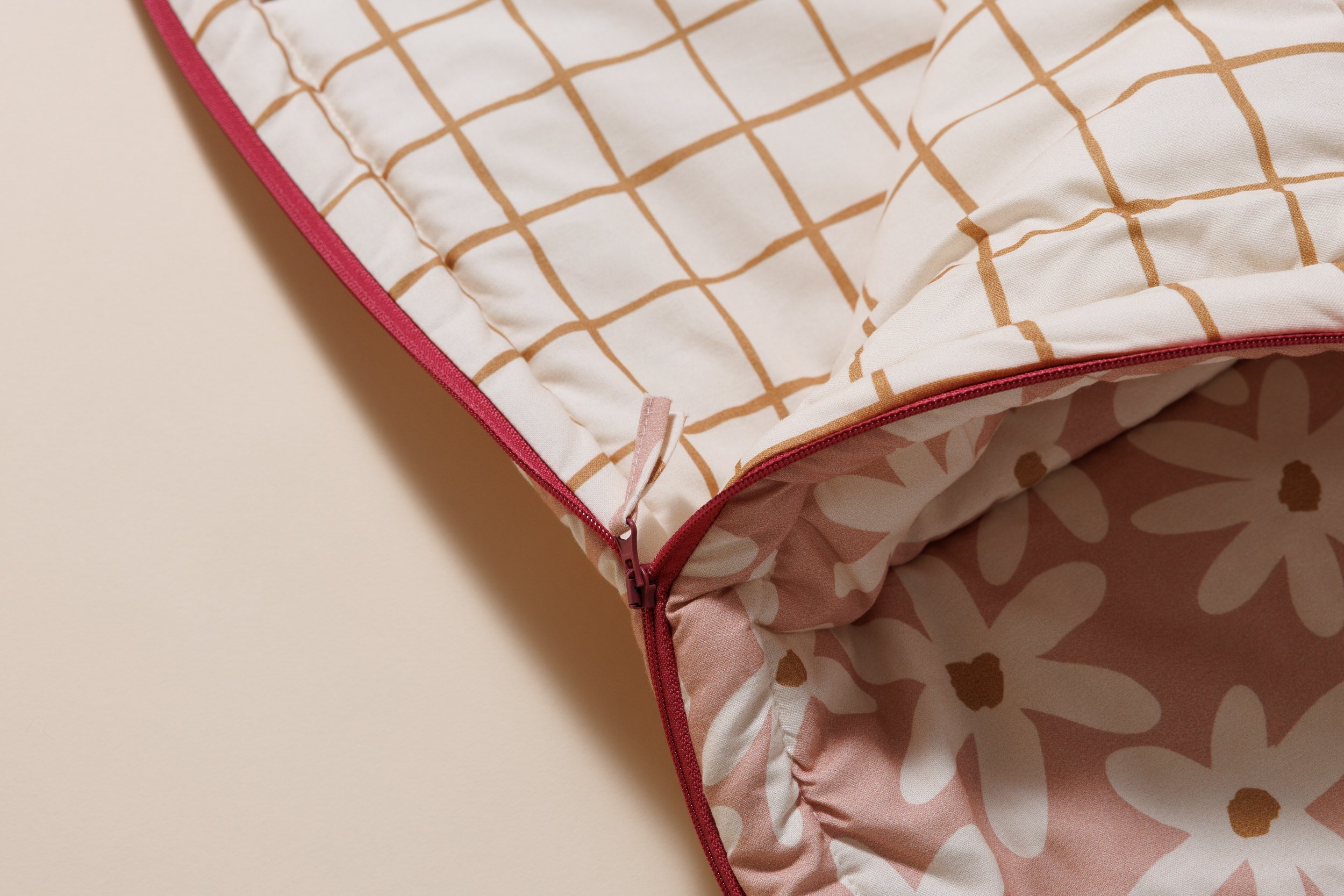 Marguerites Sleeping Bag & Pillow Marguerites Sleeping Bag & Pillow