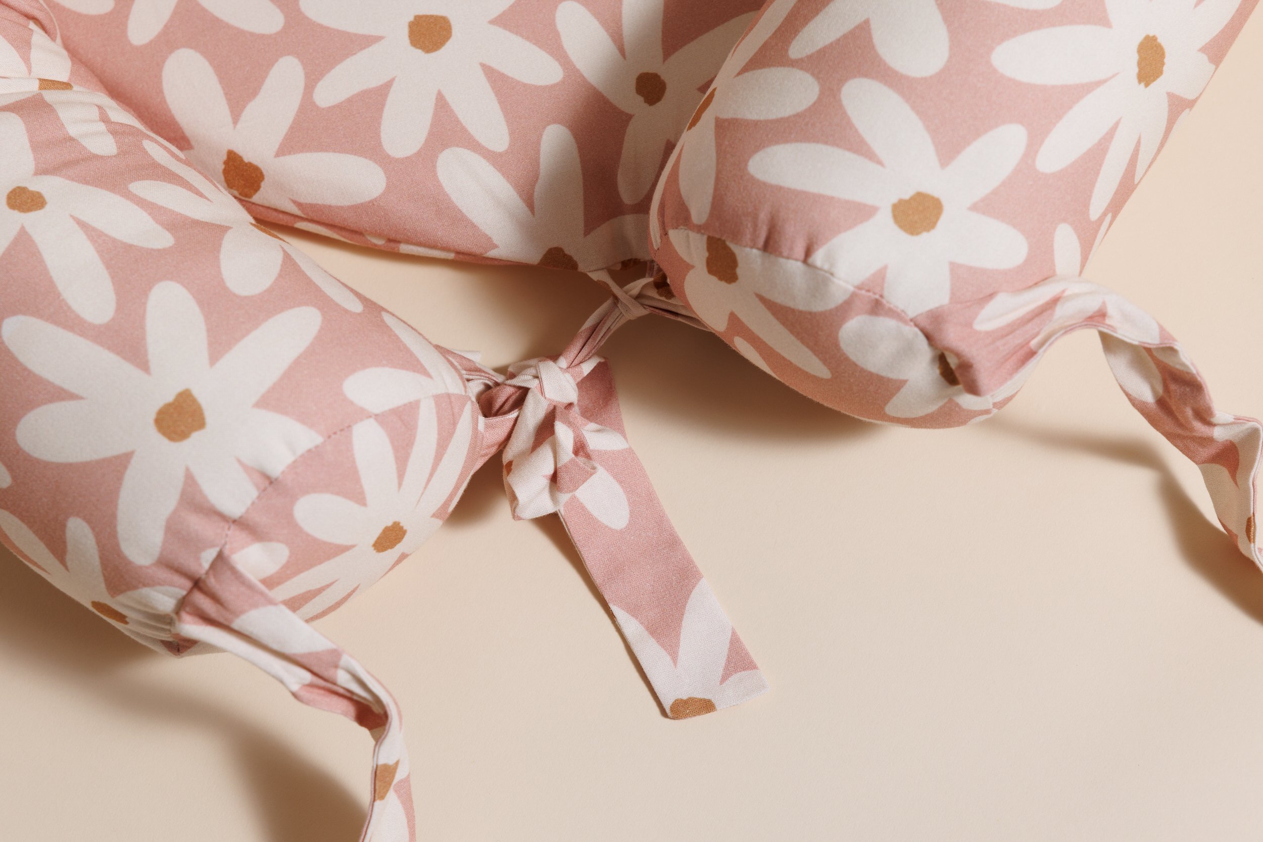 Cocoon-Babynestchen - Marguerites Cocoon-Babynestchen - Marguerites