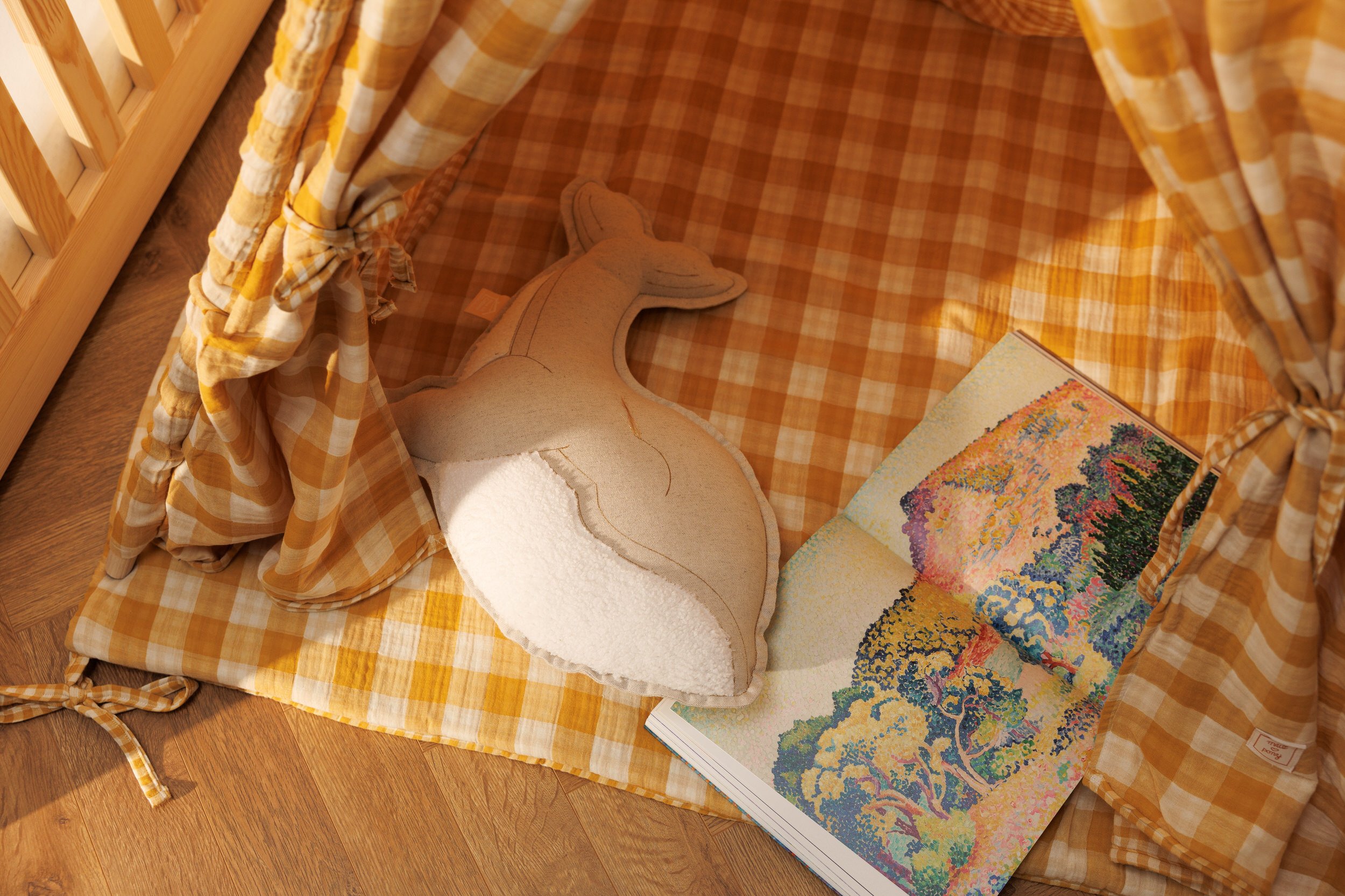 Linen Whale Cushion Linen Whale Cushion
