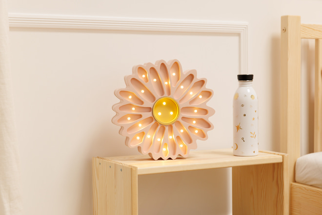 Lampa Little Lights Kopretina pudrová růžová LED