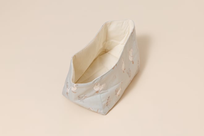 Happy Goose Olive Toiletry Basket L