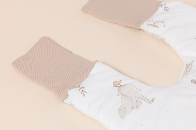 Saco de dormir con piernas Happy Goose