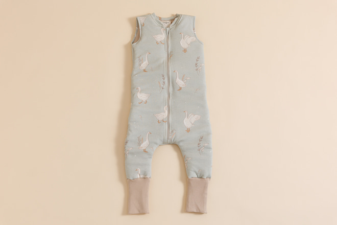 Saco de dormir con piernas Happy Goose Olive