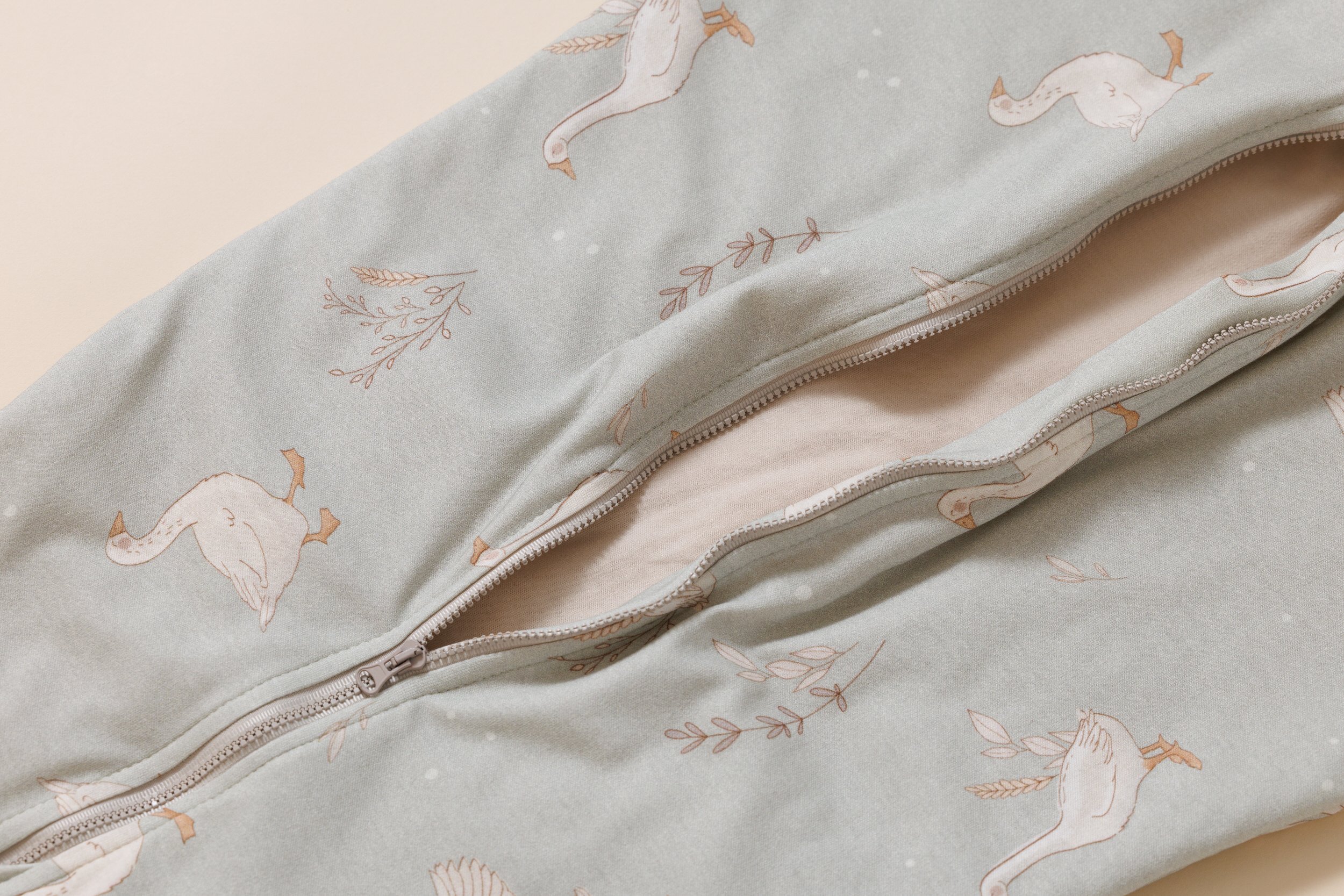 Happy Goose Olive Mid-Season Sleeping Bag Happy Goose Olive Mid-Season Sleeping Bag