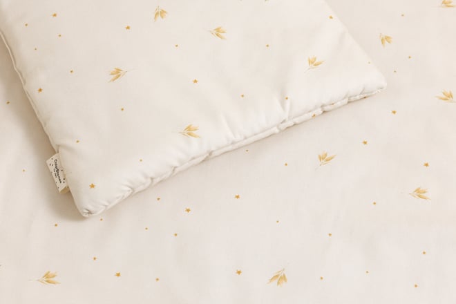 Angel Dust Bettdecke und Kissen Set 75x100