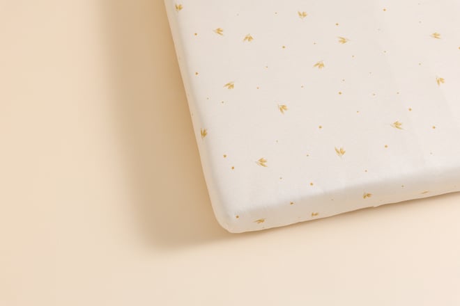 Angel Dust Fitted Sheet
