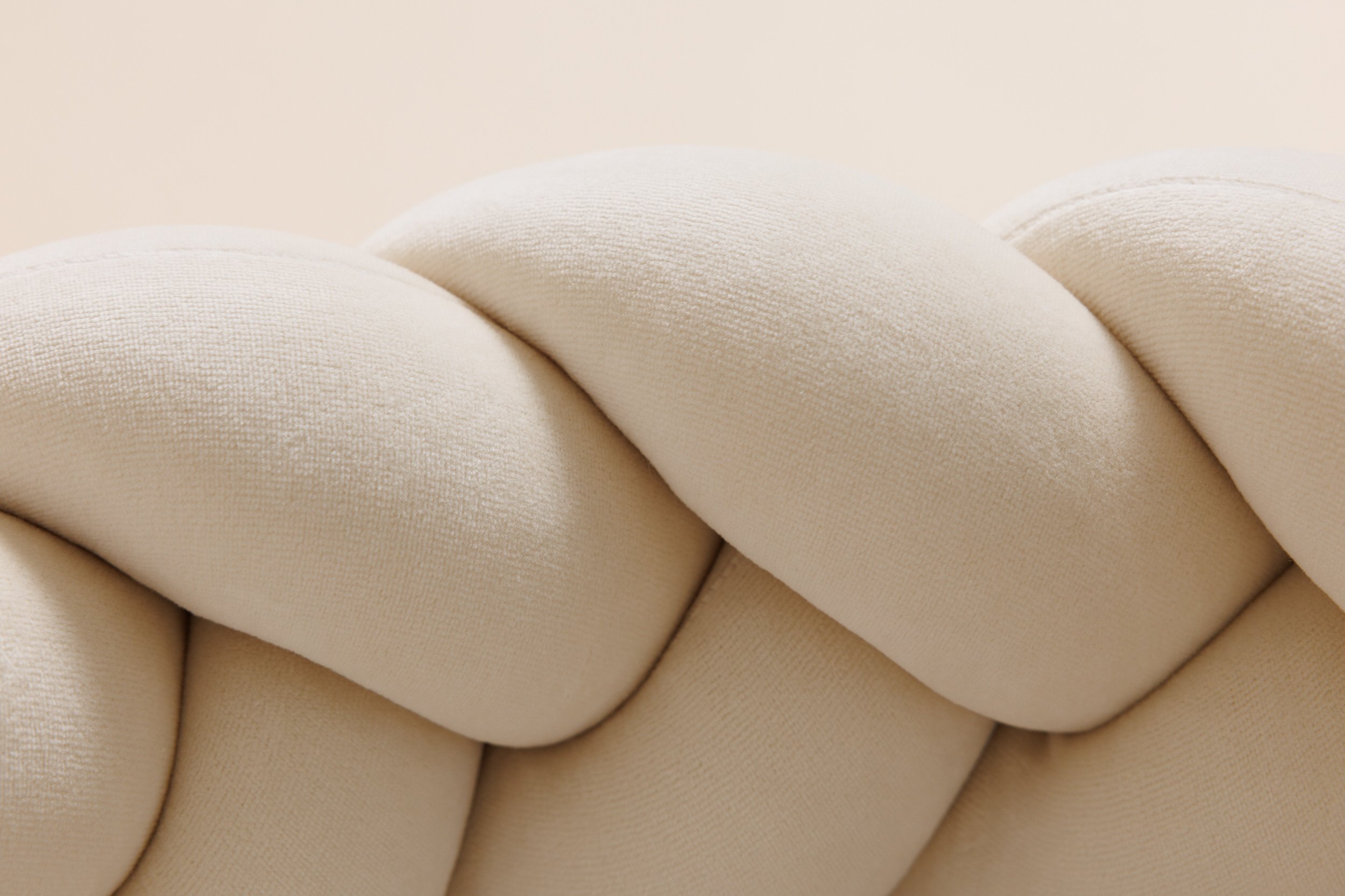 Almond Bed Reducer Almond Bed Reducer