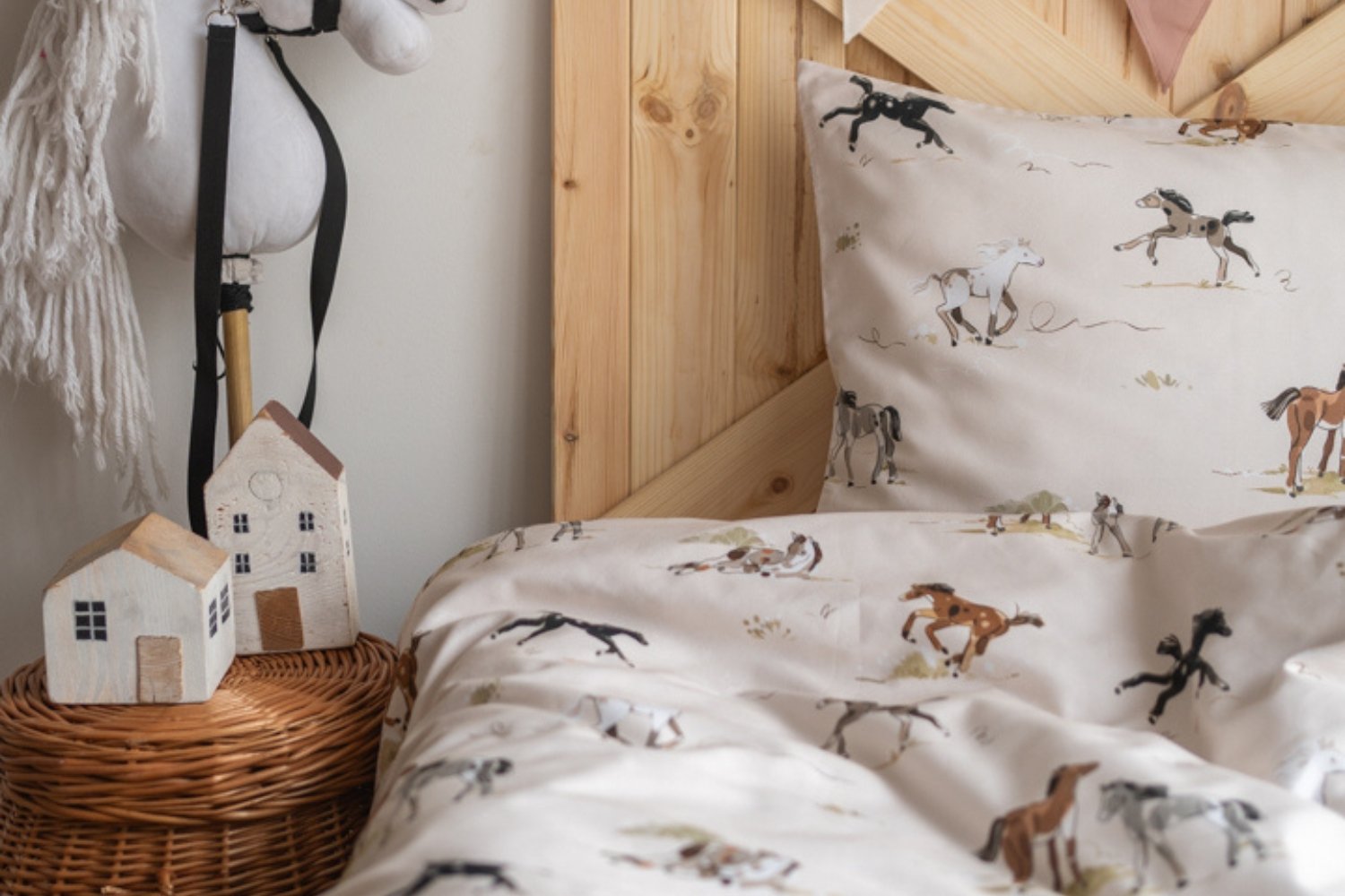 Cotton Satin Horses Duvet Set 140x200 Cotton Satin Horses Duvet Set 140x200
