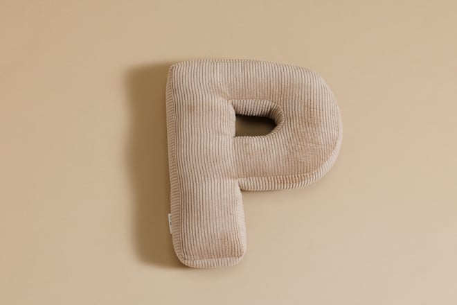 Coussin Lettre P - Velours Côtelé Cappuccino