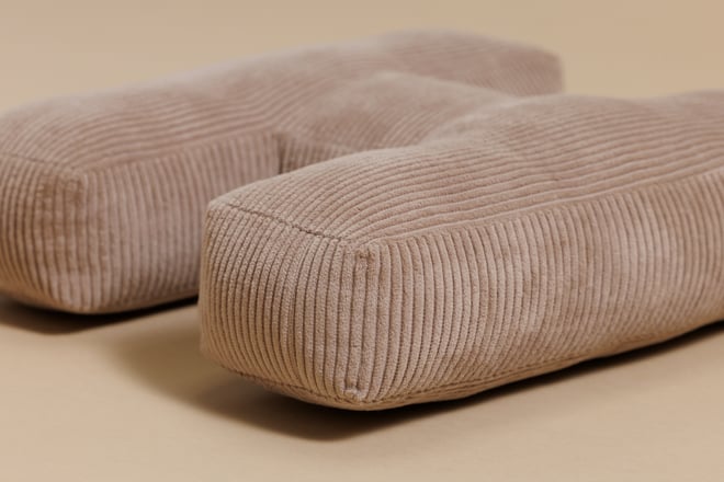 Coussin Lettre H - Velours Côtelé Cappuccino