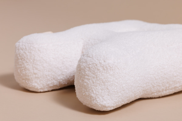 Letter Cushion R - Boho Vanilla