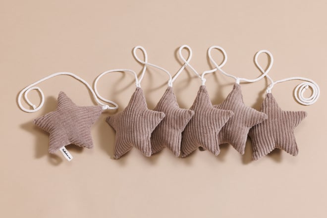 Corduroy Stars Garland Cappuccino