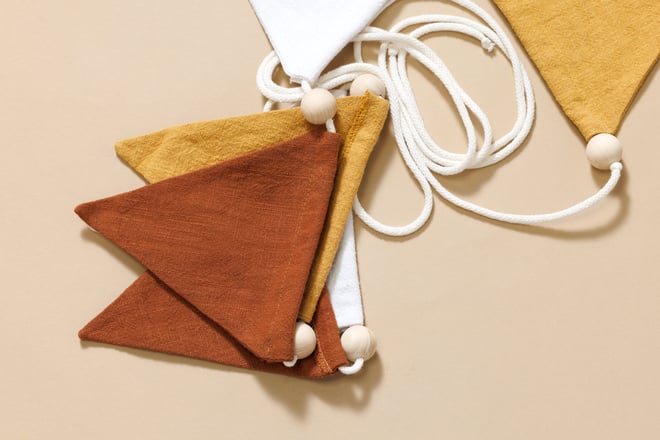 Guirlande en lin - Sable, Rose, Blanc