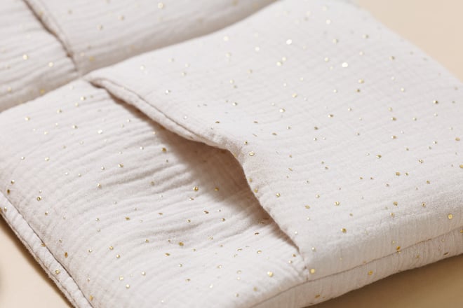 Bed Organiser - Beige & Gold Dots