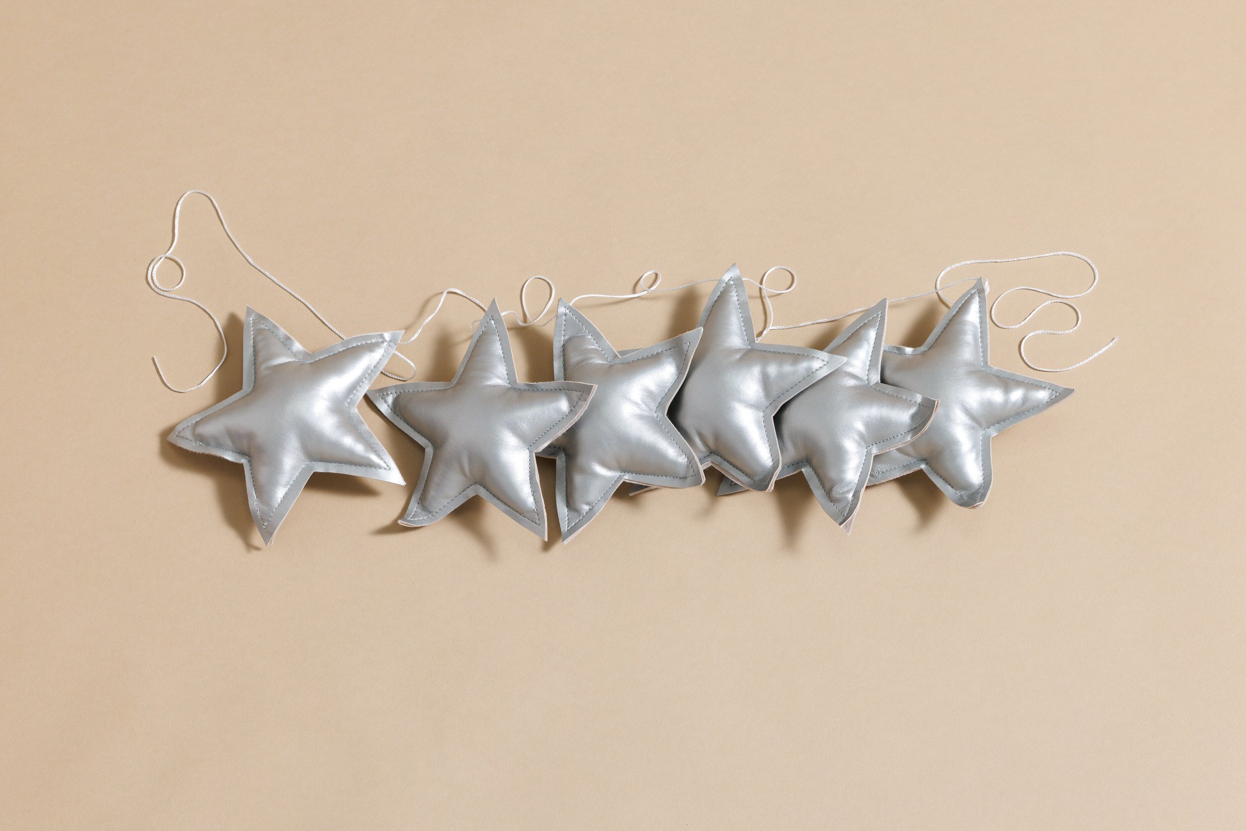 Eco Leather Star Garland - Silver Eco Leather Star Garland - Silver