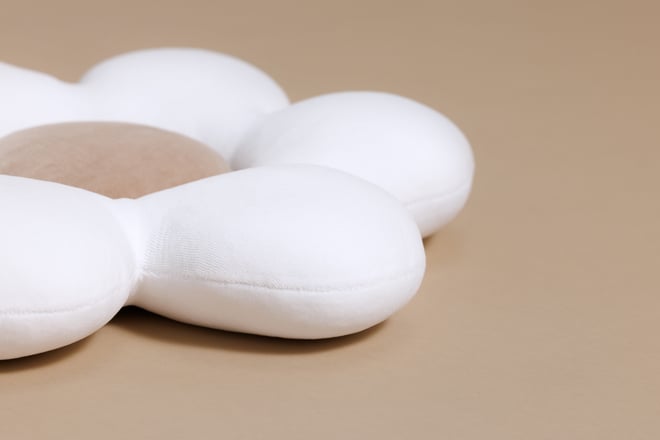 Coussin Marguerite en Velours - Cappuccino