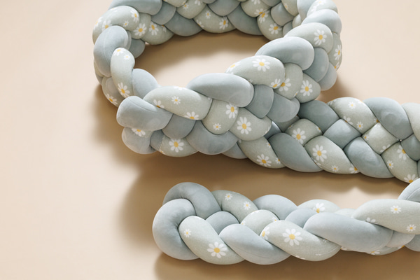 Protector cama 4 cabos - Margaritas Rosa Empolvado