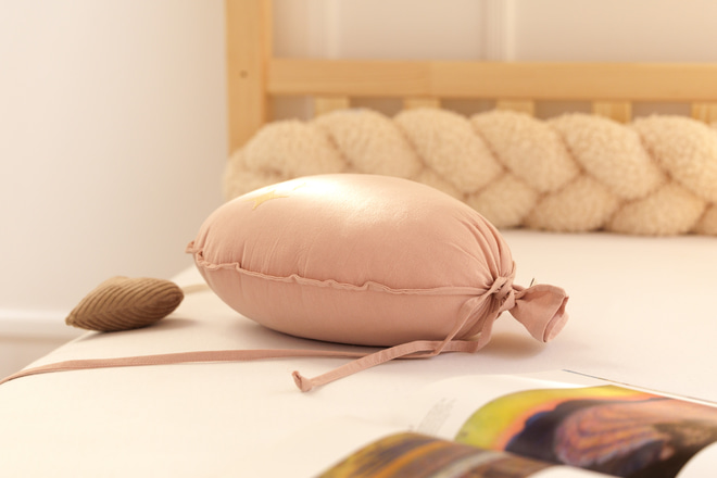 Malý dekorativní polštářek balón – růžový