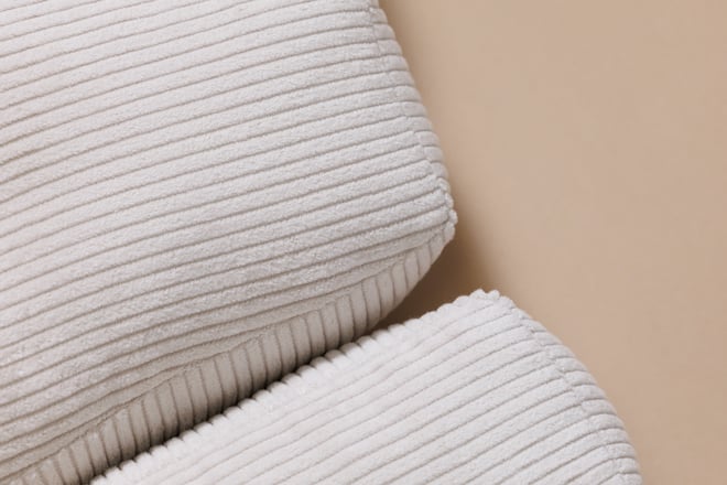 Coussin Lettre M - Velours Côtelé Écru