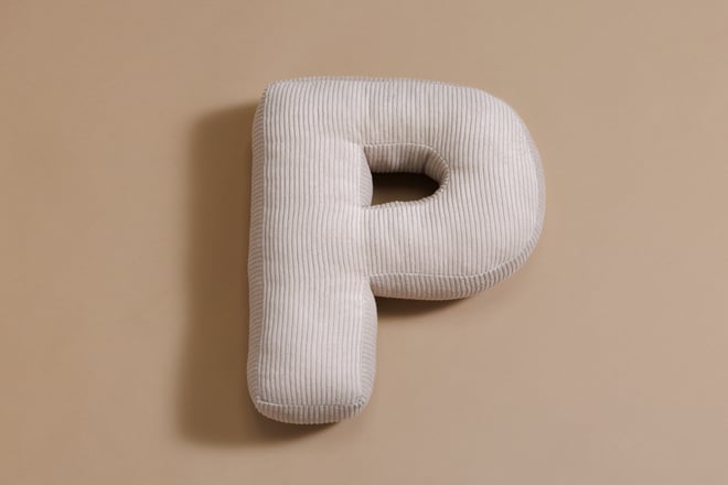 Coussin Lettre P - Velours Côtelé Écru