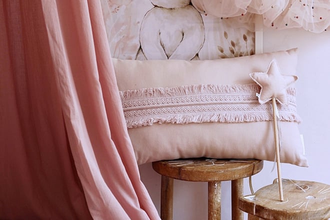 Cuscino Boho Vaniglia con Frangia