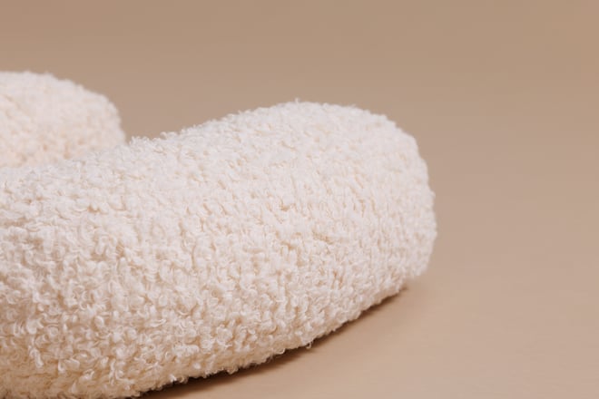 Cuscino Lettera U - Vanilla Boucle