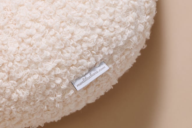 Letter Cushion U - Vanilla Boucle