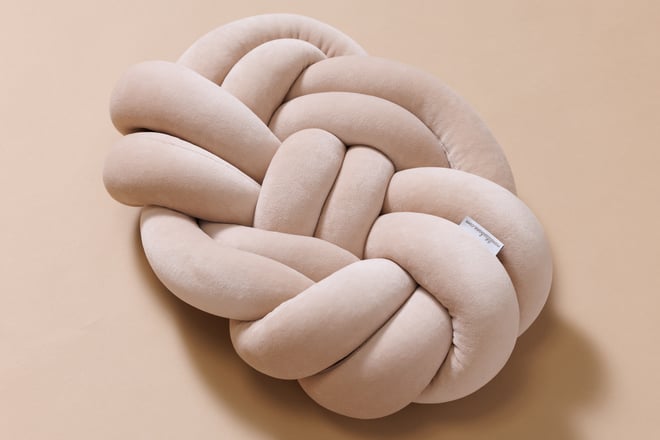 Coussin Noeud Beige
