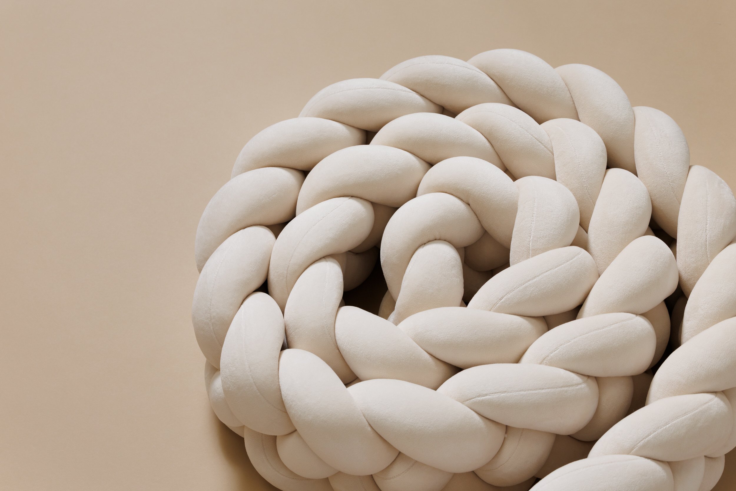 Almond Bed Bumper - 4 Ropes Almond Bed Bumper - 4 Ropes