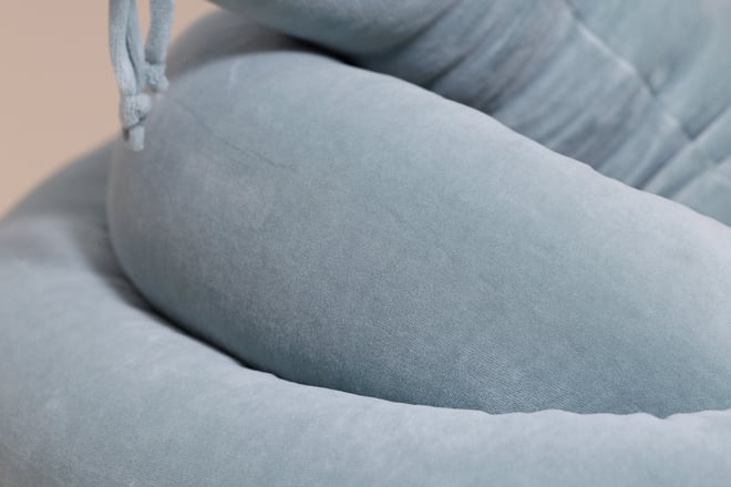 Bettumrandung Nackenrolle Salbeigrün