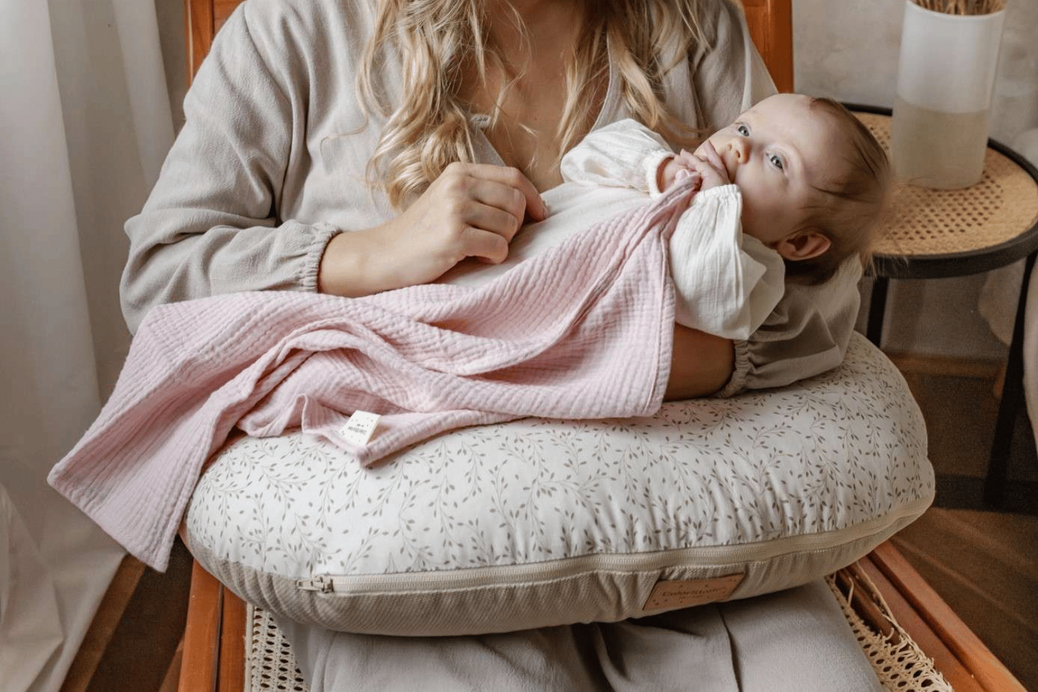 - Coussin d'Allaitement Herbs - Beige (Mon Lit Cabane) - Image 3