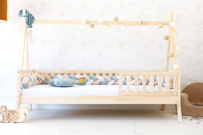 Sage Green, Almond and Beige Bed Bumper - 3 Ropes
