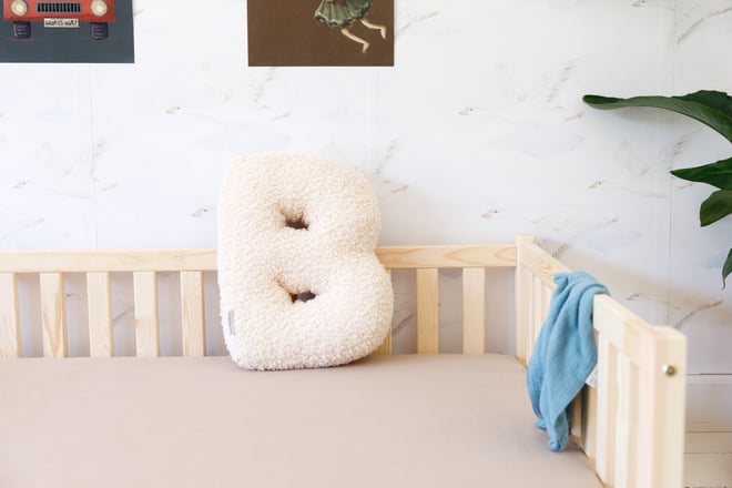 Coussin Lettre B - Bouclé Vanille