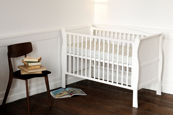 Letto Bebè Evolutivo Stella Bianco 70x140cm