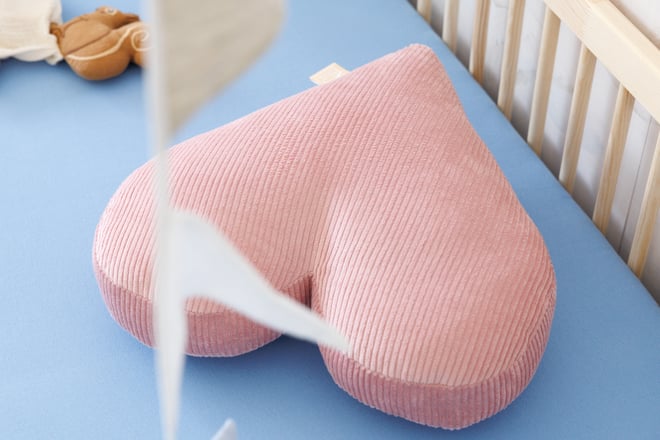 Cuscino Cuore in Velluto a Coste Rosa