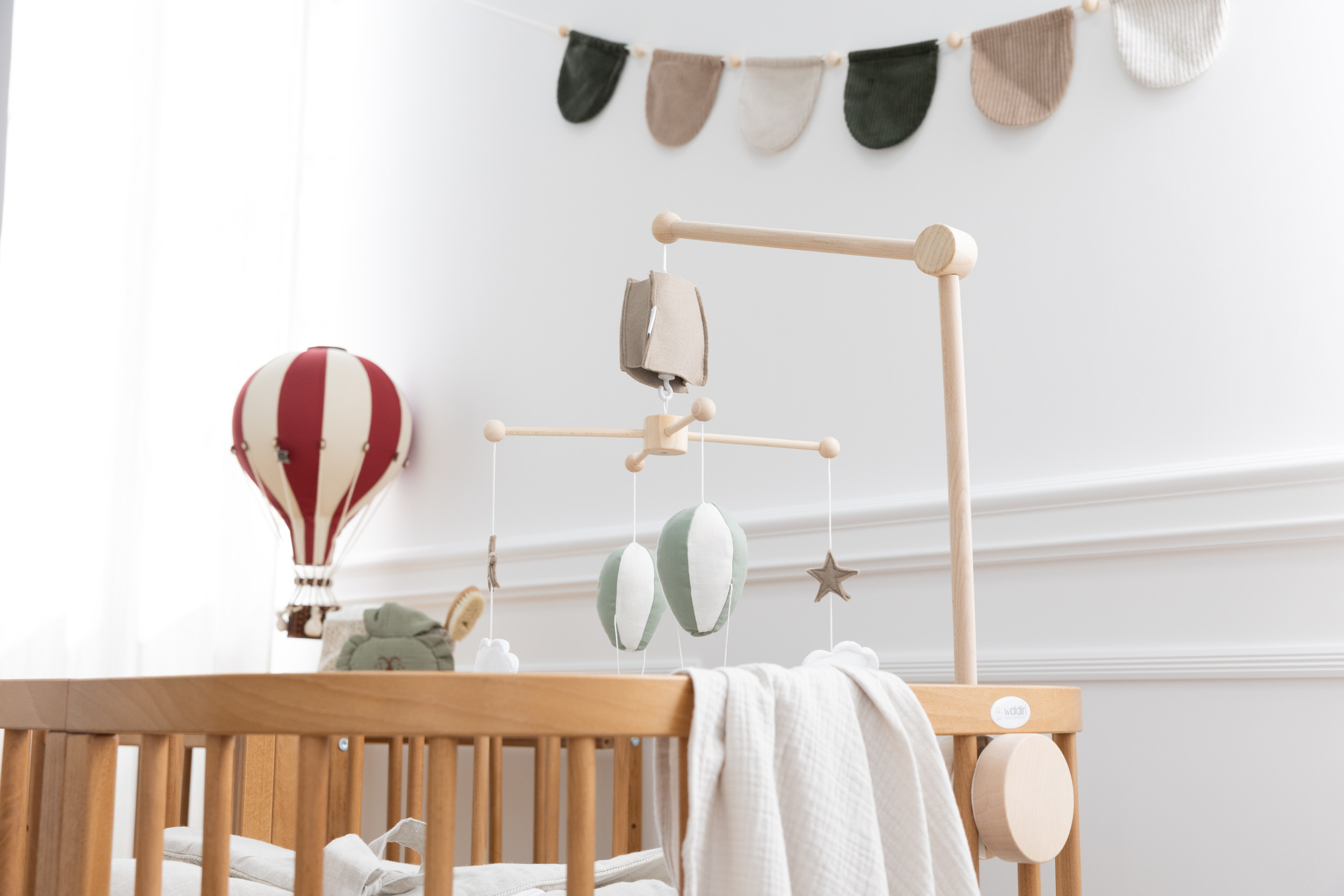 - Mobile Musical Cirque - list: Marron|Vert (Mon Lit Cabane) - Image 7