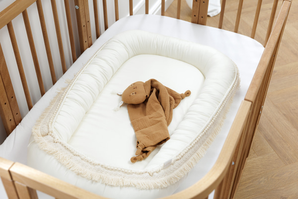 Vanilla Boho Bed Reducer