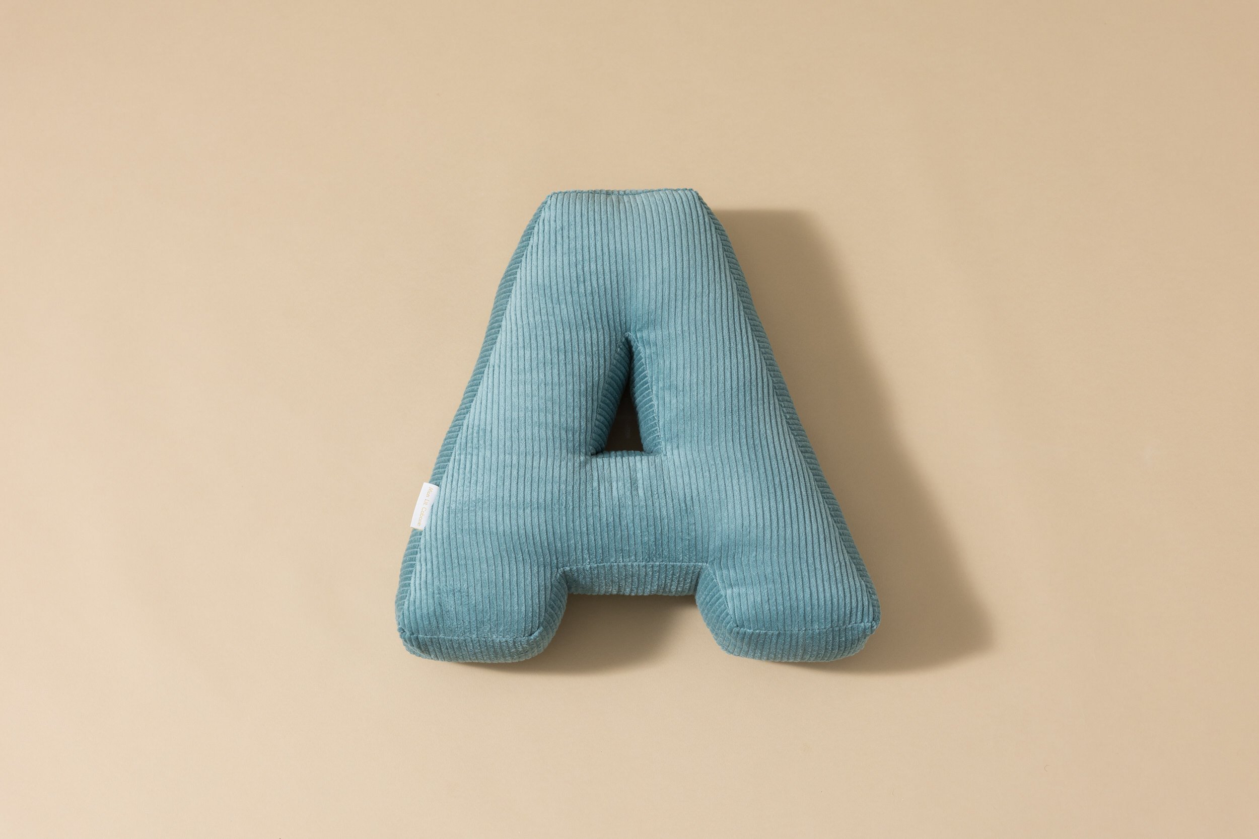 Coussin Lettre A - Velours Côtelé Bleu Coussin Lettre A - Velours Côtelé Bleu